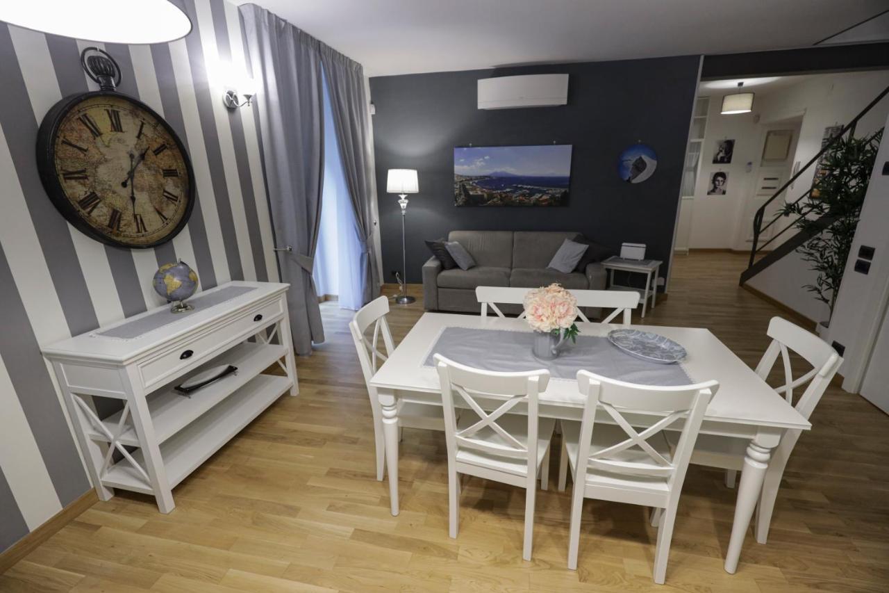 Appartamento Happy House 31 Napoli Esterno foto